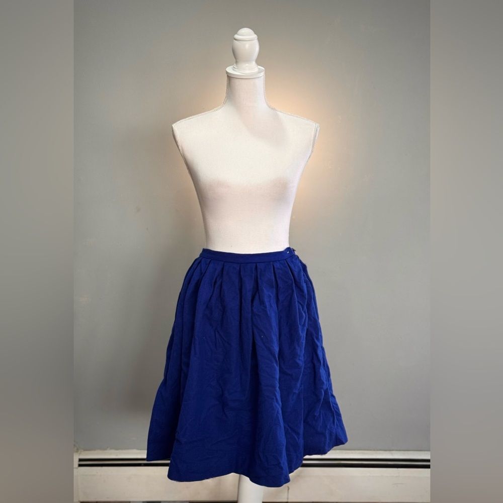 Blue Vintage Pleated Full Wool Skirt Size 0 EUC